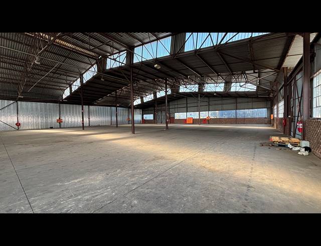 6,225M² WAREHOUSE FOR SALE IN CHLOORKOP